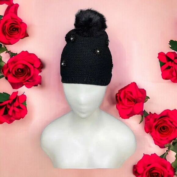 Neiman Marcus Womens Beaded Flowers Pompom Beanie Boggin Hat Stretch Black NWT - Picture 1 of 8